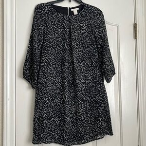 H&M dress with long sleeves, size 2 (US), 32 (EUR)